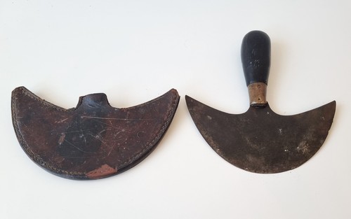 Schönes altes halbmondmesser - schönes,,